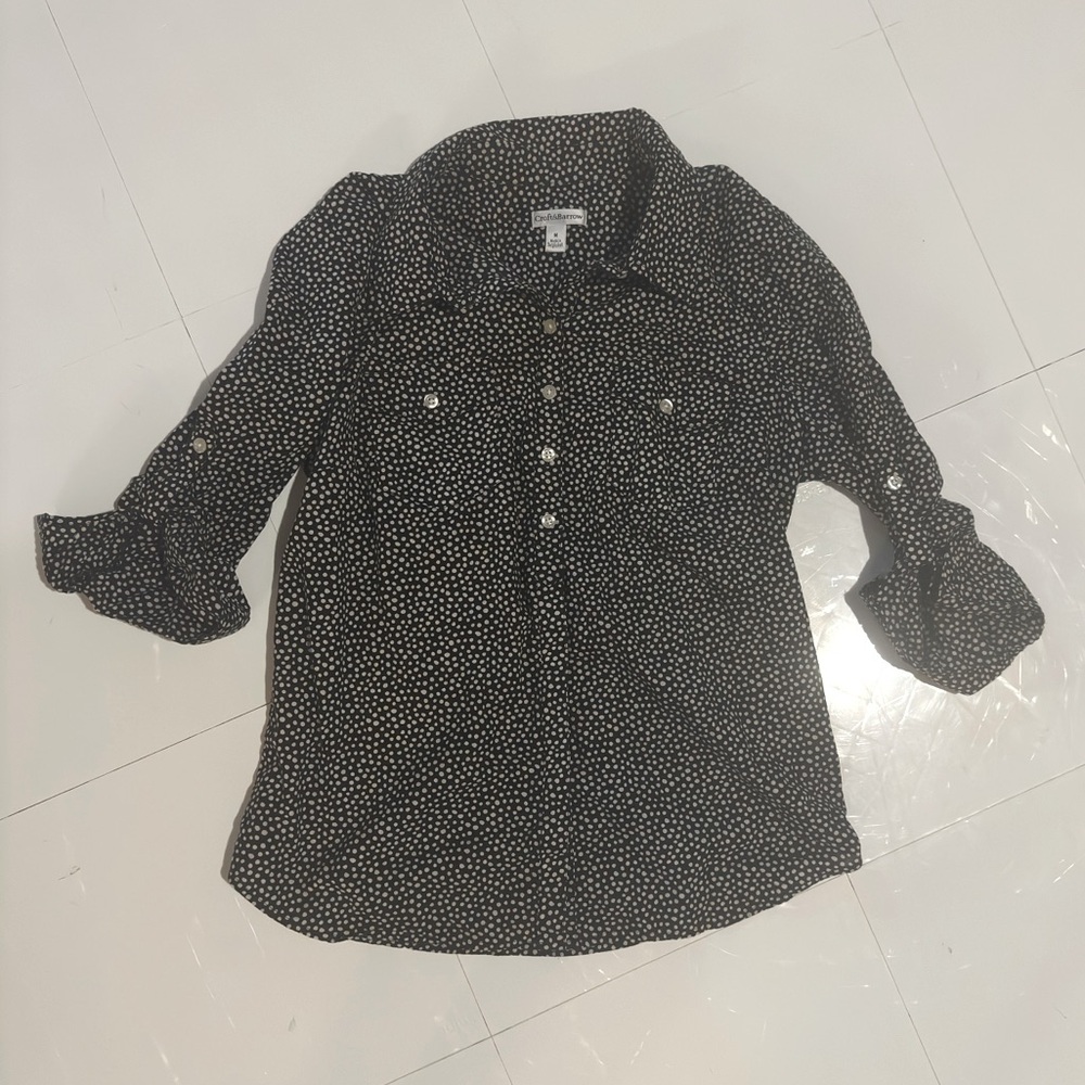 Croft & Barrow women’s button down top – size medium